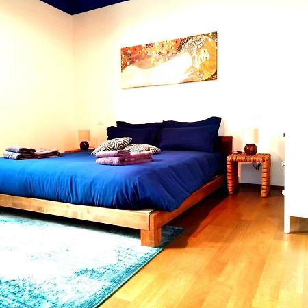 Bologna City Center Aldrovandi Flat Экстерьер фото
