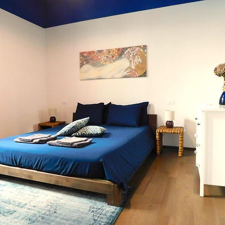Bologna City Center Aldrovandi Flat Экстерьер фото