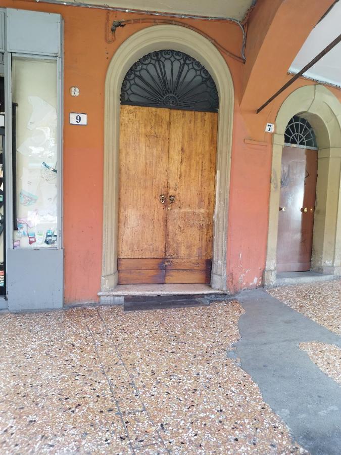 Bologna City Center Aldrovandi Flat Экстерьер фото