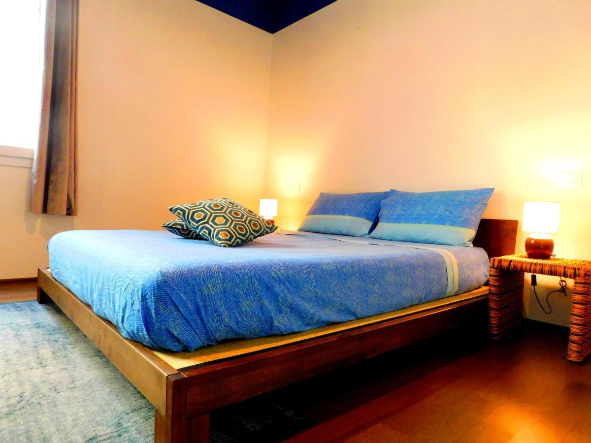 Bologna City Center Aldrovandi Flat Экстерьер фото