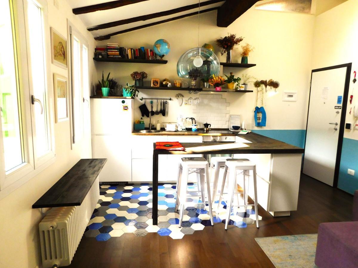 Bologna City Center Aldrovandi Flat Экстерьер фото