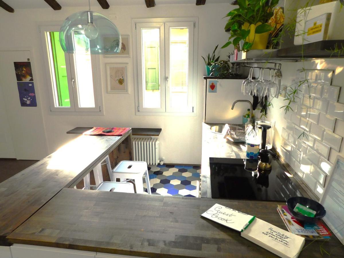 Bologna City Center Aldrovandi Flat Экстерьер фото